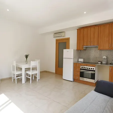 Claudia Apartment Reus